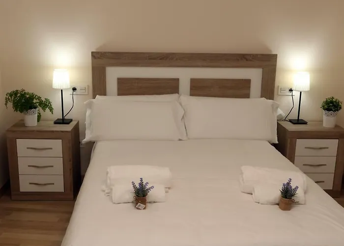 Apartamento Turisticos Puente Romano P3 2-A